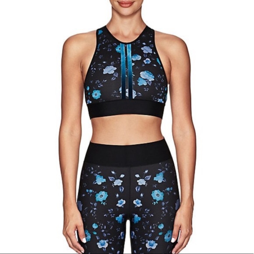 NWT ultracor crop top